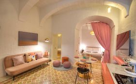 Impressive & Stylish Palazzino In Valletta Ddem1-3